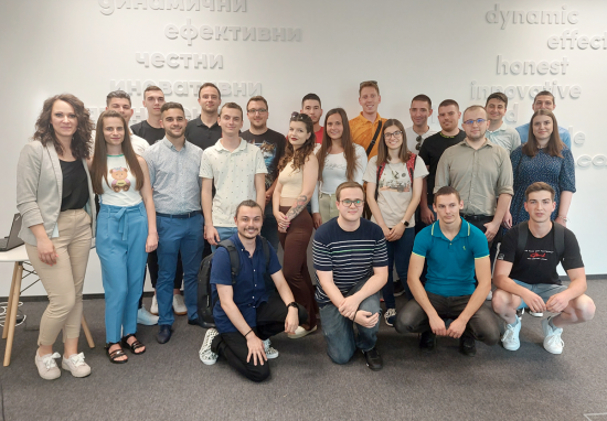 31 са студентите от ТУ-София, които завършиха „Vivacom Техническа академия“ 2022 
